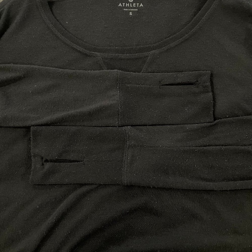 Athleta Long Sleeve Boxy Top Black Sz S - Picture 5 of 5